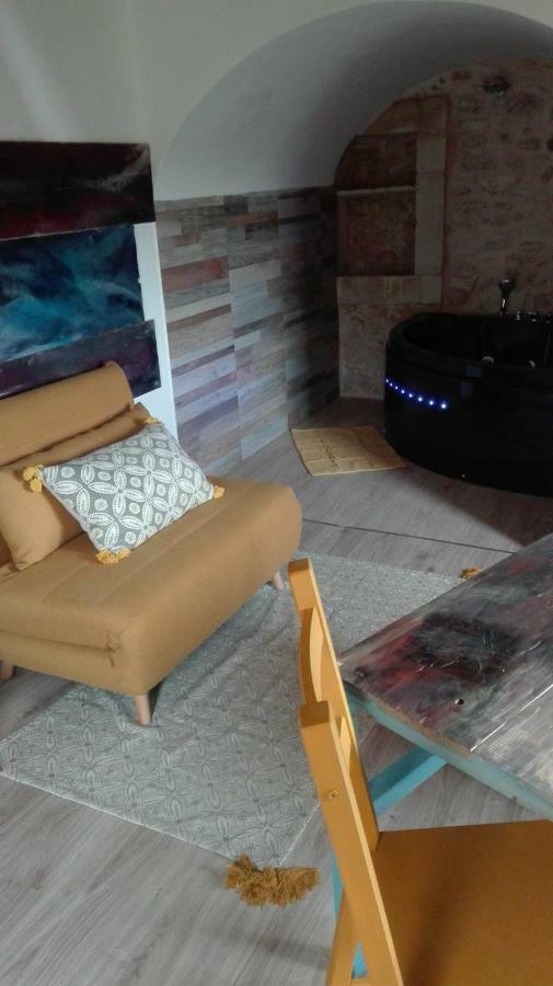 לינה וארוחת בוקר רגוזה Giumbabulla Luxury House מראה חיצוני תמונה